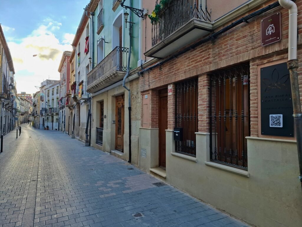 Detalle del interior de Casa Rural Castalla, montaña a un paso de la playa en el interior de Alicante